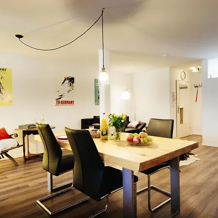 Georg Mayer Haus * 奥伯斯特多夫